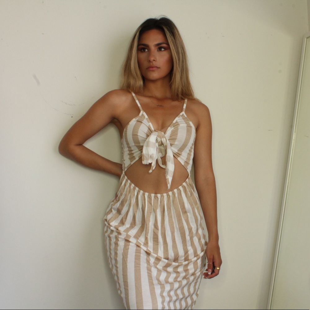 Boohoo dress